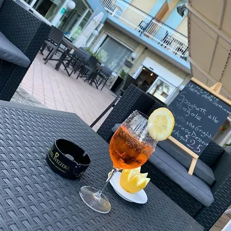 斯维兹艾拉酒店 3*