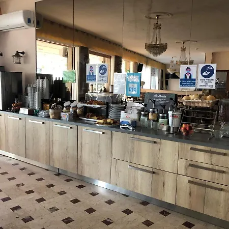 斯维兹艾拉酒店 3*