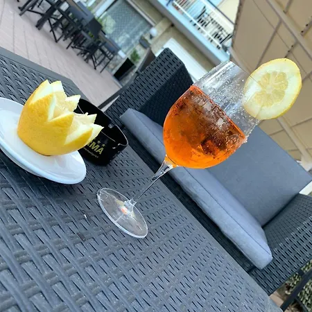 فندق Svizzera 3*